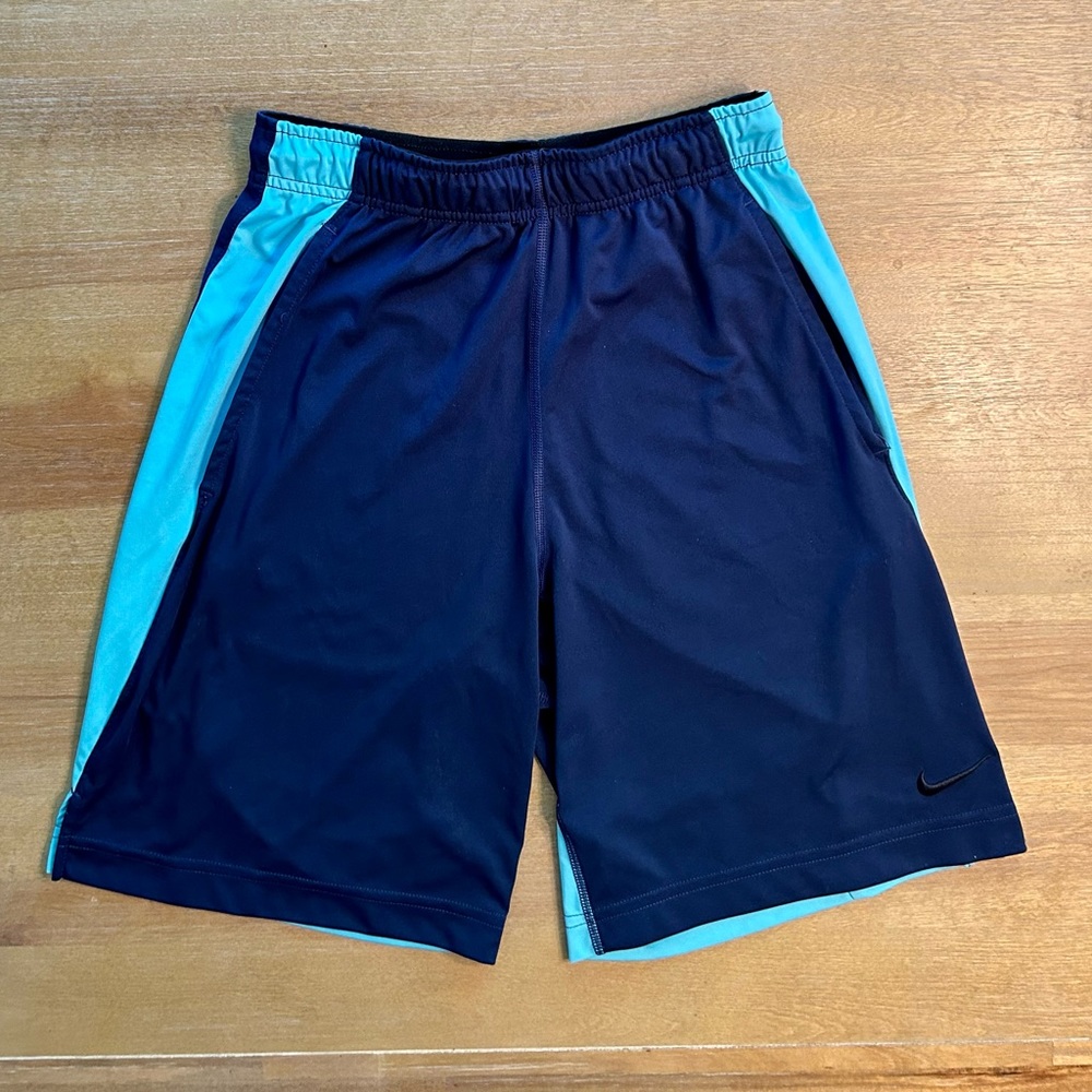 Men’s Nike Dri-Fit shorts size Small